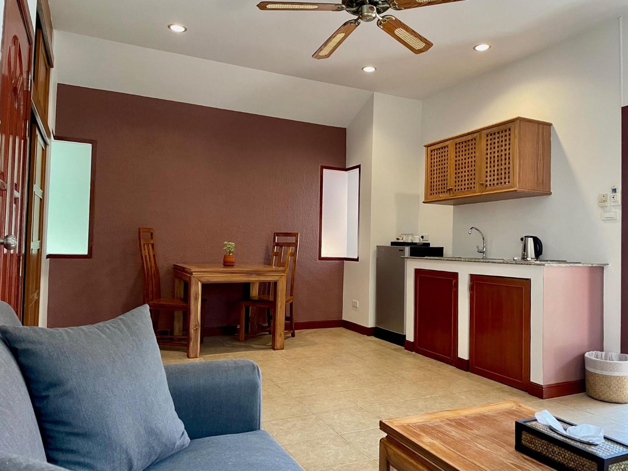 The Pace Phuket Boutique Resort Rawai Buitenkant foto